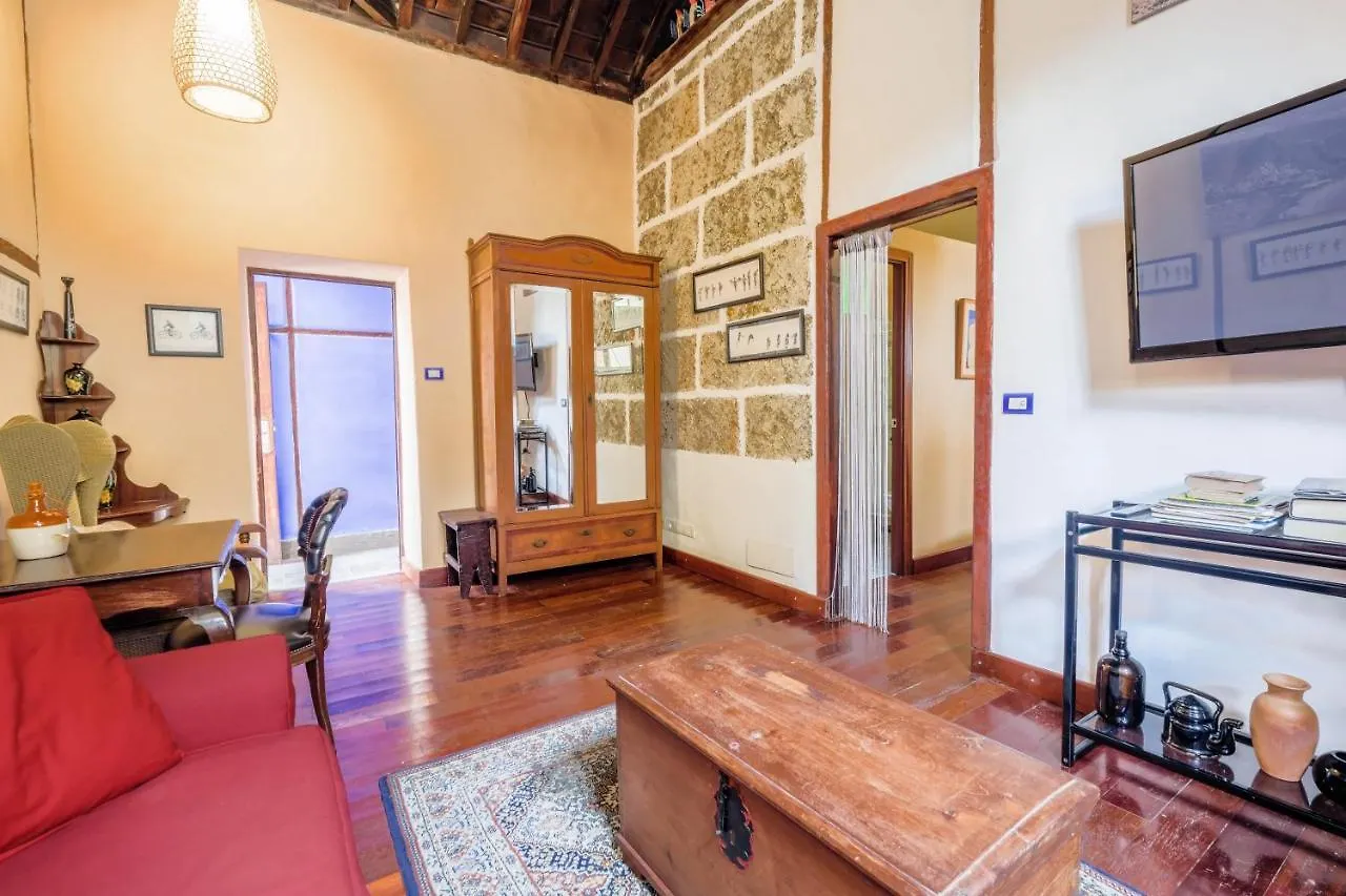 Holiday home Casa Tradicional Canaria Garachico  Spain